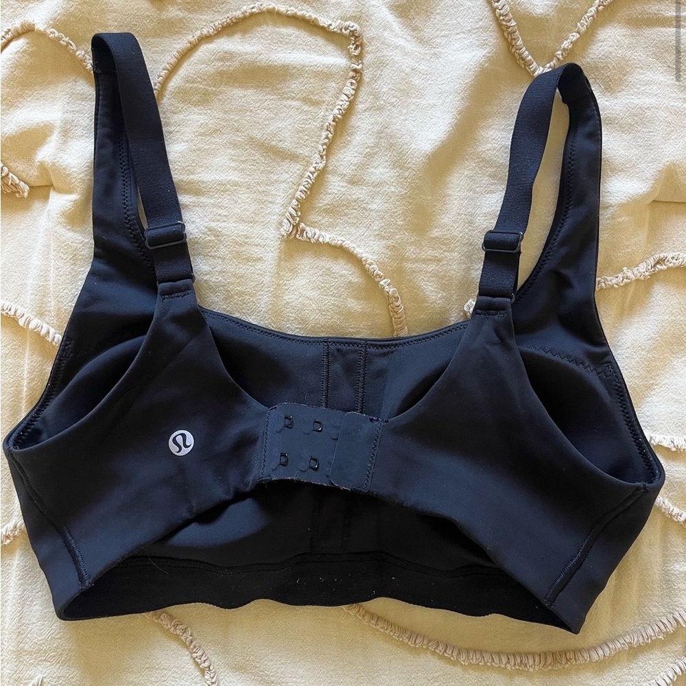 Lululemon 6 C/D